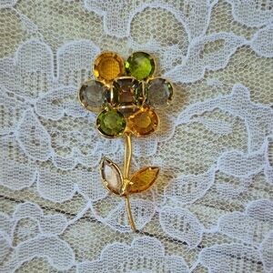 Vintage Goldtone and Rhinestone Crystal Flower Brooch